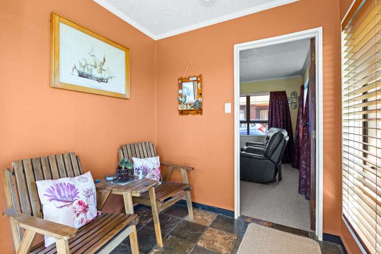 6/14 Avondale Road Taradale_8