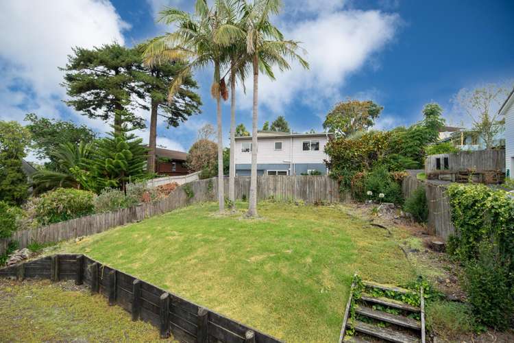 2/2 Rossmore Terrace Murrays Bay_19