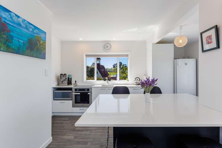 35 Oxford Street Whakapirau_13