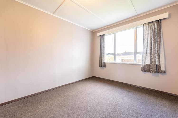 9 Andrew Street Marchwiel_10