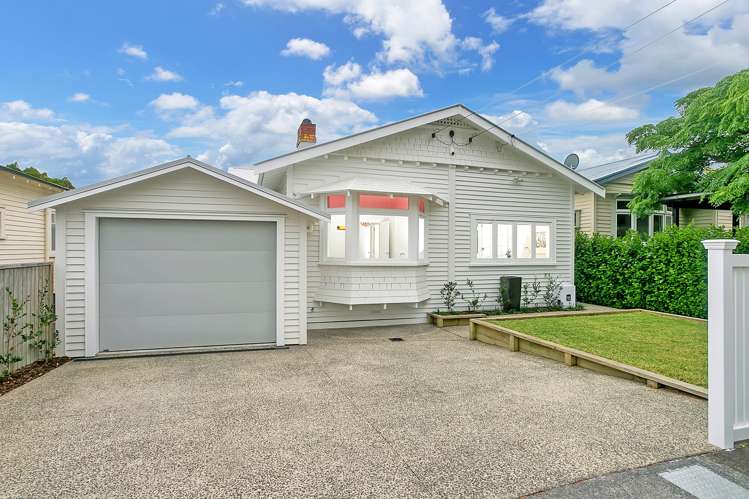 37 Formby Avenue Point Chevalier_16