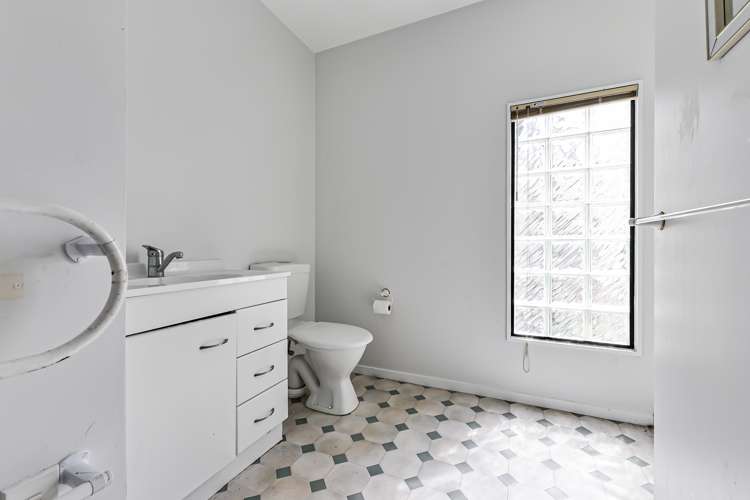 21b Rimmington Drive Hamilton Lake_8