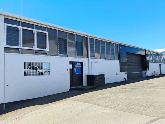 INDUSTRIAL LEASING OPPORTUNITY ON ROSEBANK ROAD