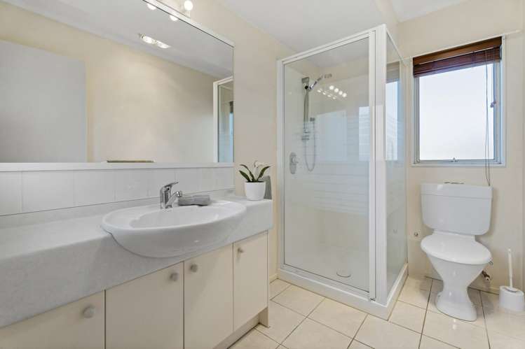 1/89 Litten Road Cockle Bay_18