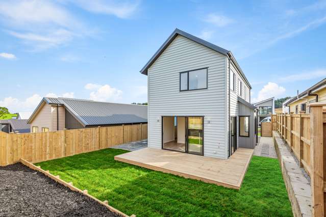 13 Paparahi Place Wainui_1