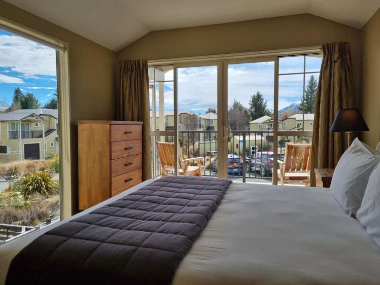 20/1 Beauchamp Place Lake Tekapo_14