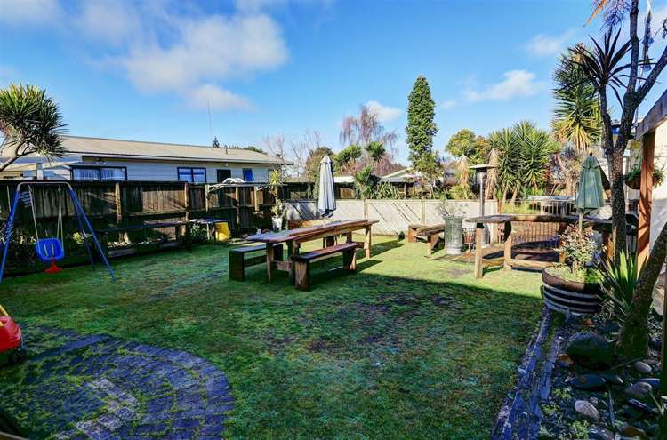 69 Lake Crescent Hamilton Lake_2