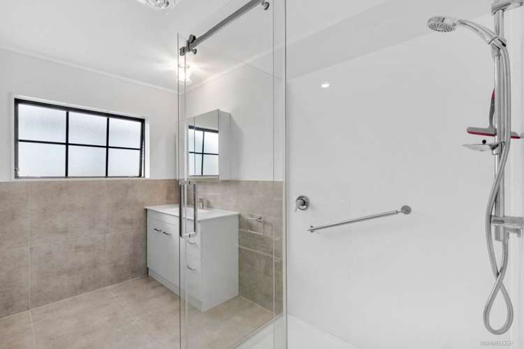 5b Reidy Place Pukekohe_10