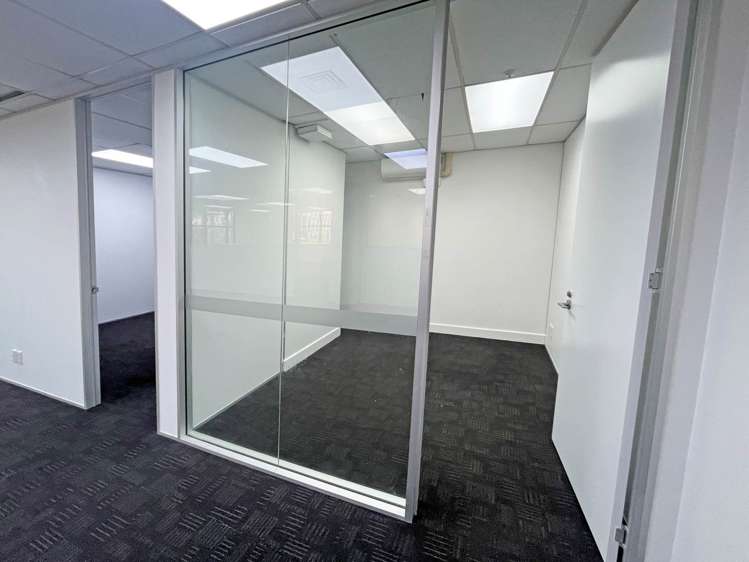 Level 2/22 Amersham Way Manukau_6