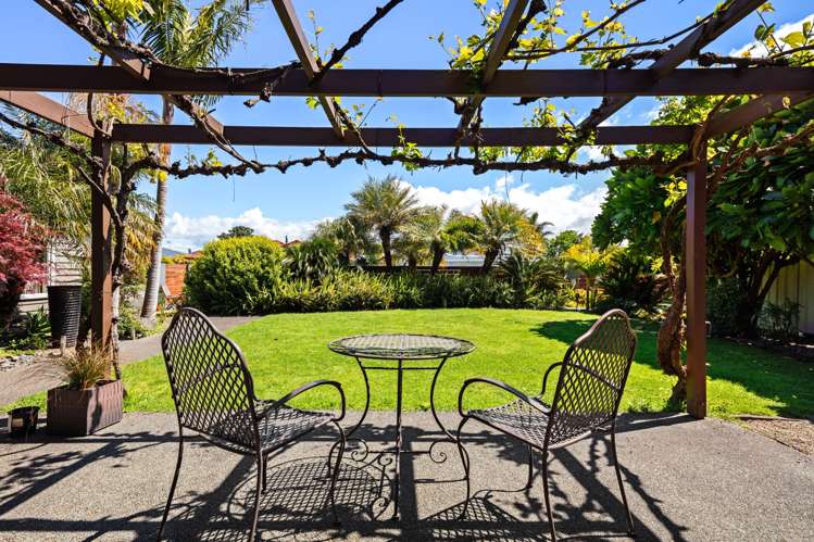 4 Roger Street Lytton West_23