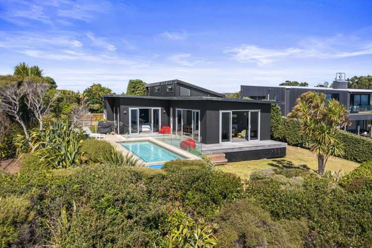 411 Oaia Road Muriwai_3
