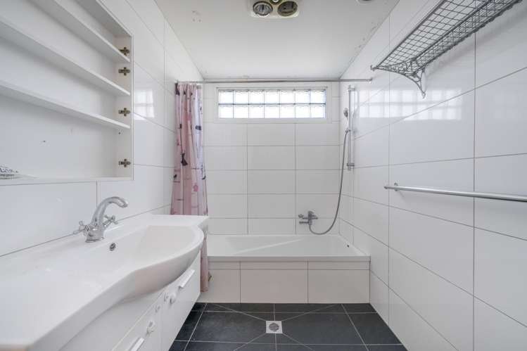 549 Ferry Road Woolston_4