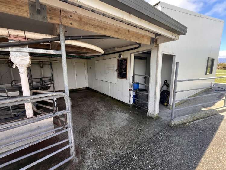 117 Burrough Road Whataroa_7