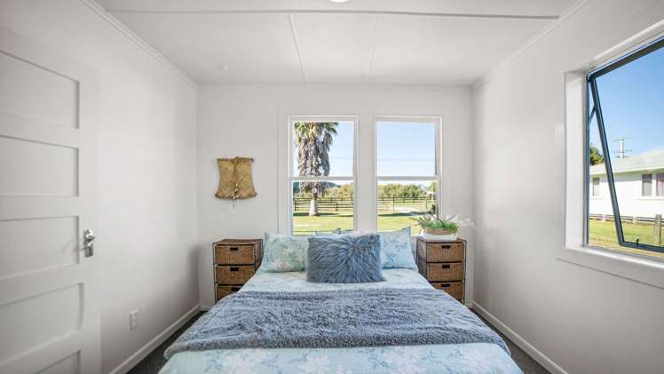 49 Tauwhareparae Road Tolaga Bay_7