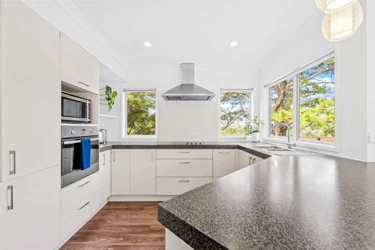 1143a Whangaparaoa Road Tindalls Beach_7