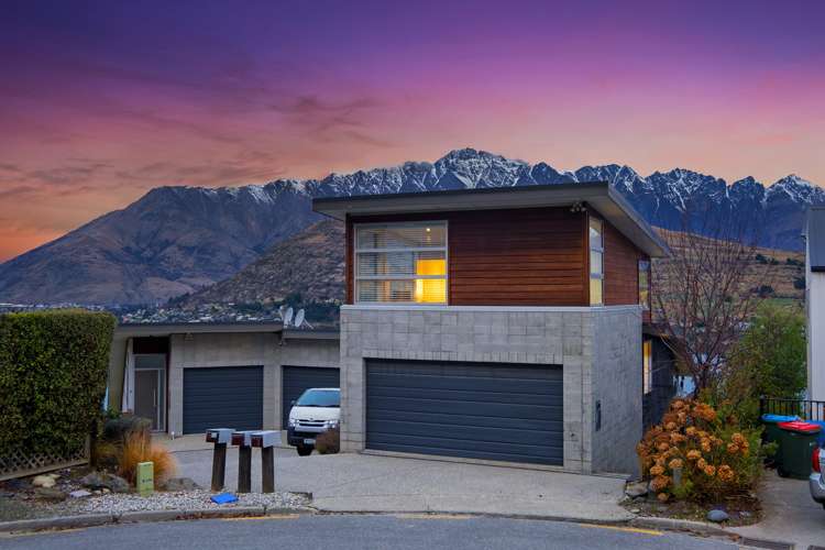 1/11 Gum Lane Queenstown_5
