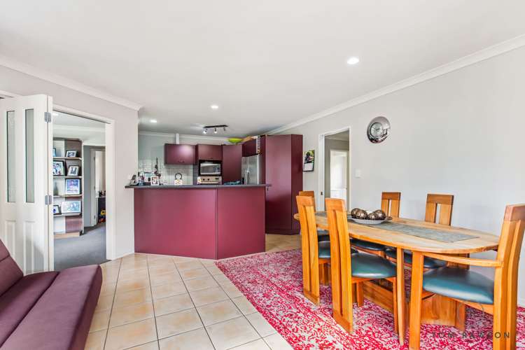 490 Redoubt Road Flat Bush_2