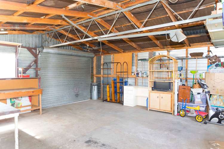 28 Christian Street Dannevirke_14