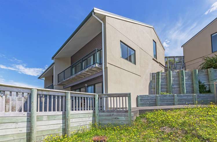6/26 View Road Titahi Bay_1