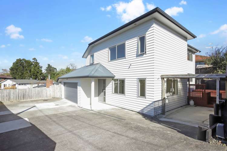 2/571 Richardson Road Mount Roskill_13