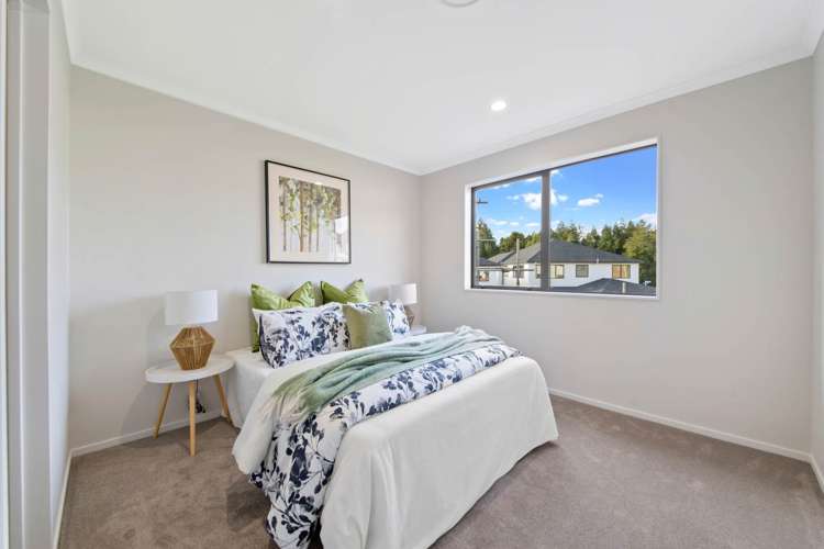 6 Koromeke Street Flat Bush_15