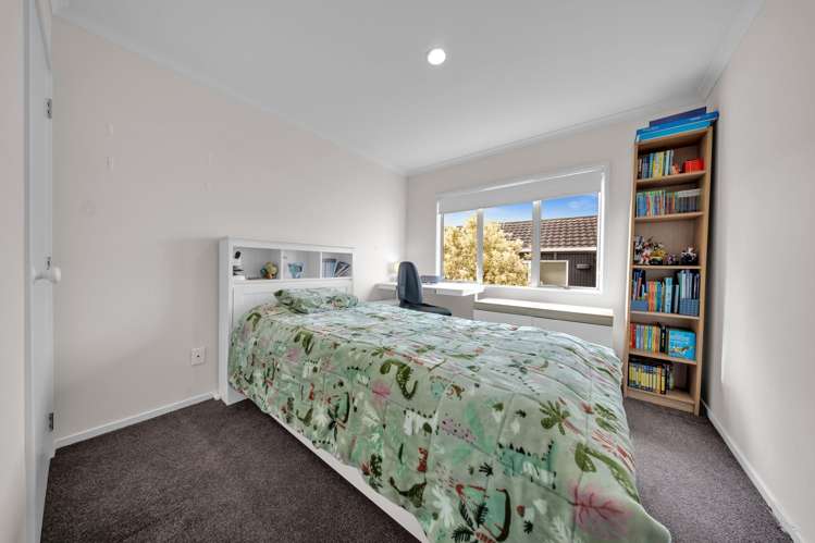 2/13 Fratley Avenue Farm Cove_17