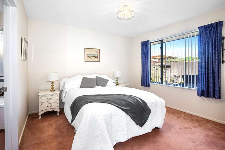 49 Showgate Avenue Sockburn_9