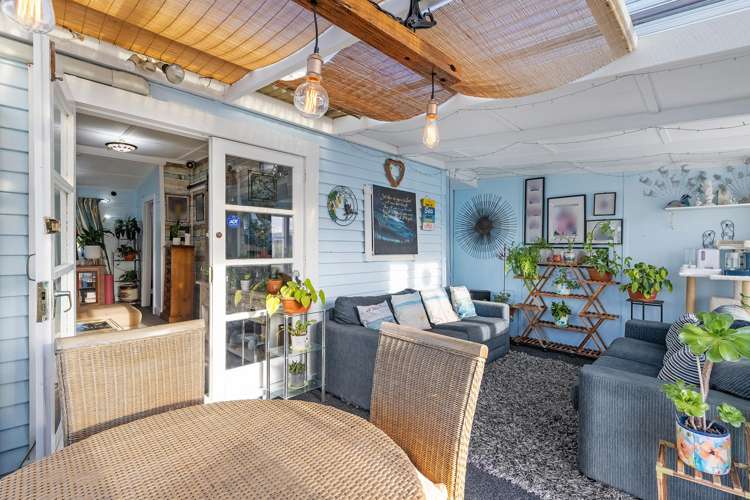 22 Kauwhata Street Himatangi Beach_11