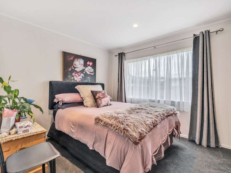 68 Homedale Street Pukehangi_12