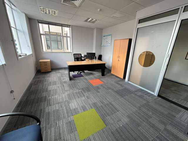 Office 3/442 Moray Place Dunedin Central_1