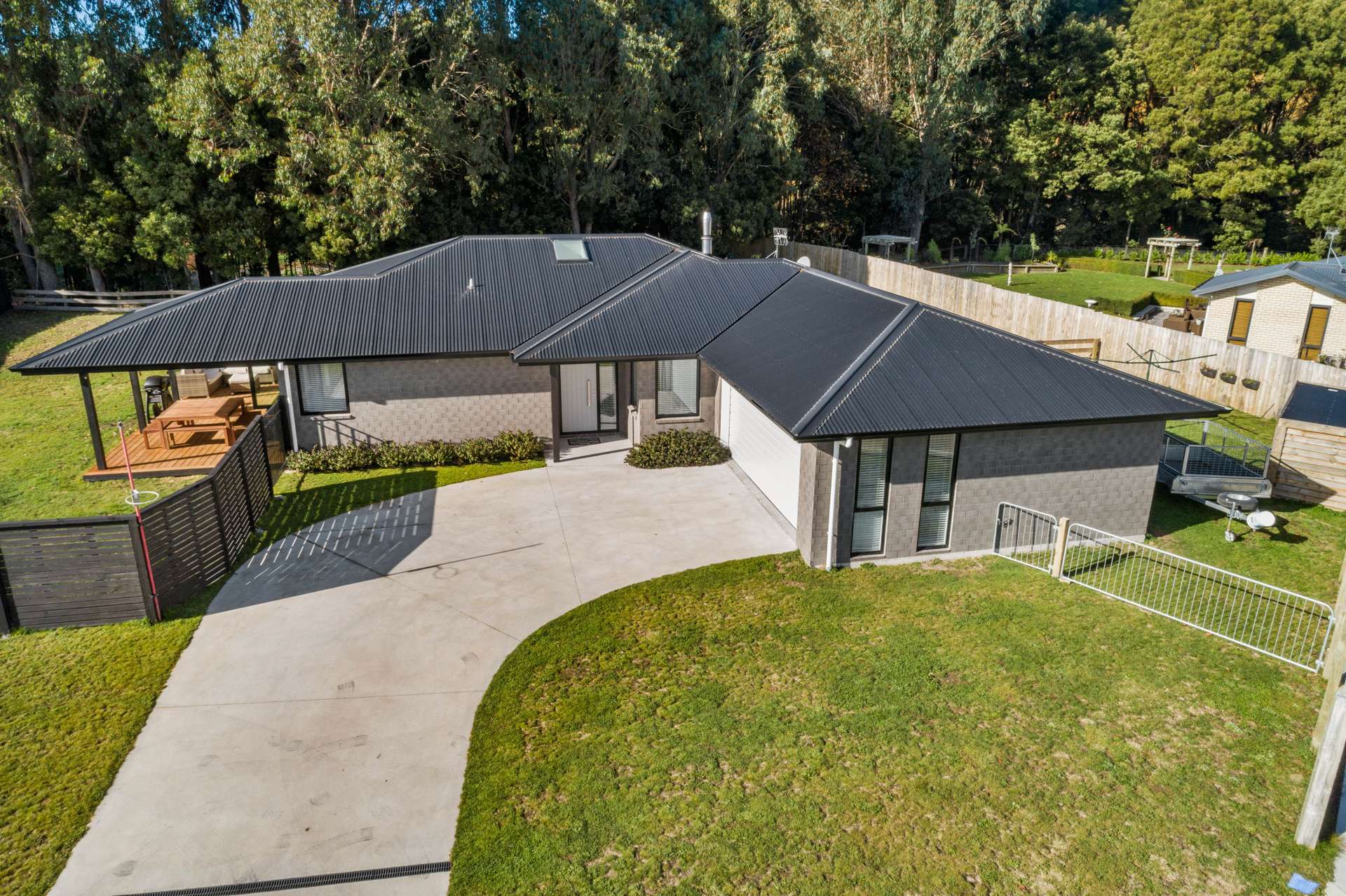 18 Karaka Place Kinloch_0