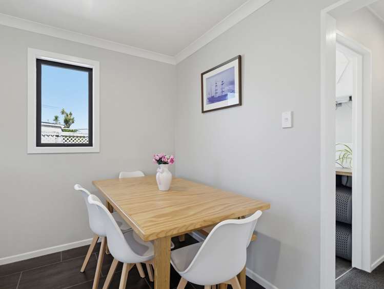 84 Grace Street Sanson_4