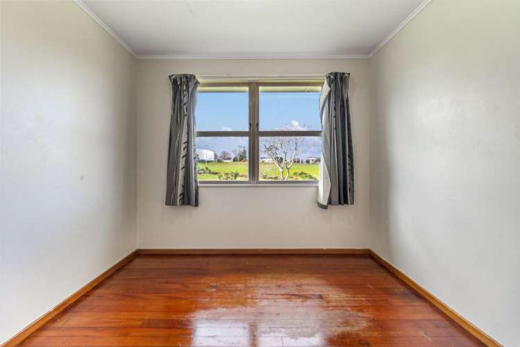 34 Kirrie Avenue Te Atatu South_9