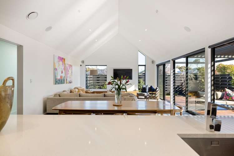 18 Alpha Avenue Strowan_1