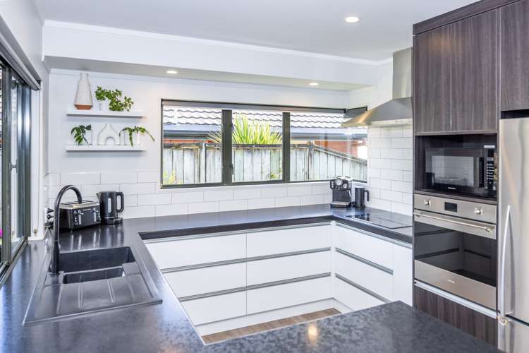 33 Ayrshire Drive Grandview Heights_10