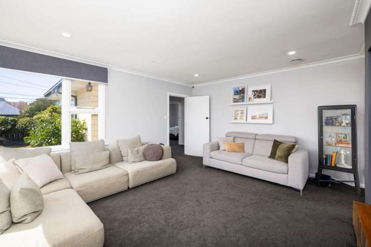 323 Hills Road 1481_6