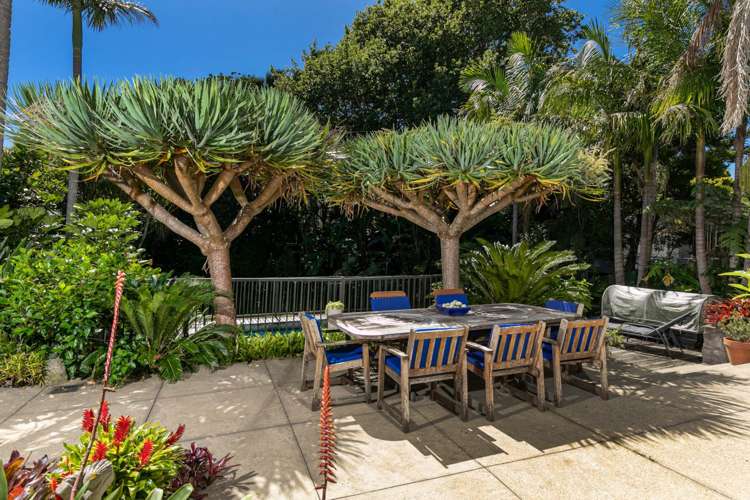 29 Lyons Avenue Murrays Bay_21