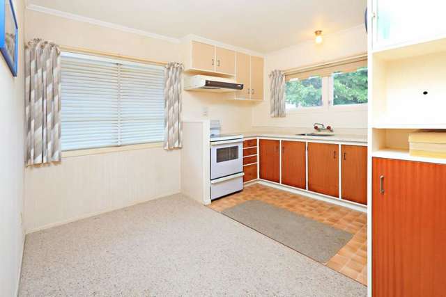 1/218 Pakuranga Road Pakuranga Heights_4