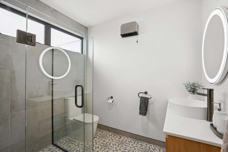 37 Wallis Drive Cromwell_13