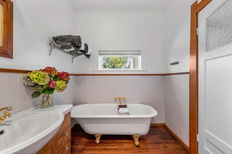 24 Paul Street Pukehangi_16