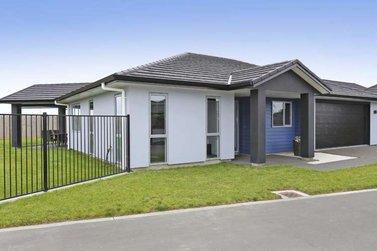 11 Watt Court Mahora_16