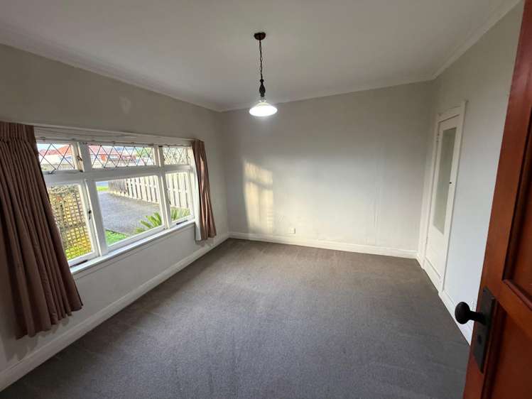 18 Jasper Ave Mount Roskill_4