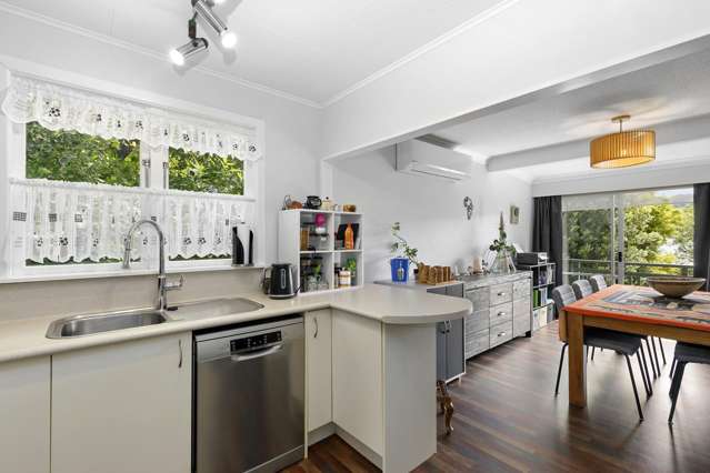 7 Zeala Grove Stokes Valley_3