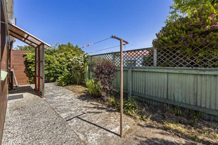 28D Hargest Crescent Saint Kilda_15