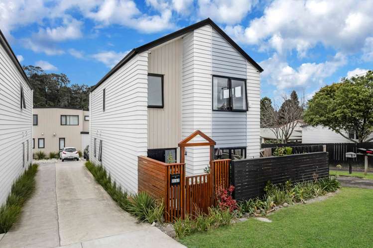 2/42 Woodside Road Massey_23
