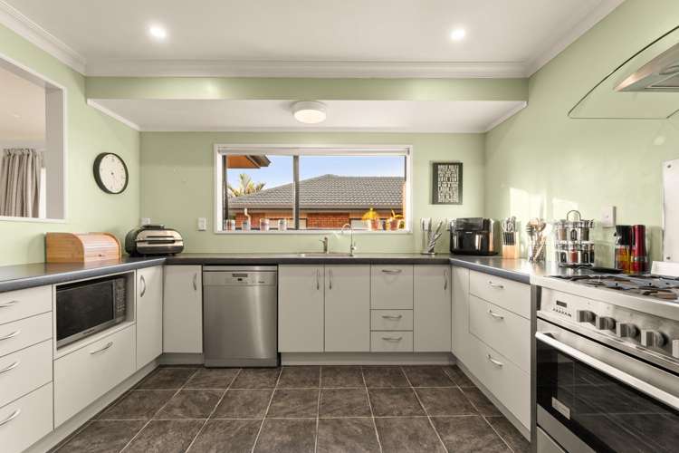 56 Lydbrook Place Otumoetai_8