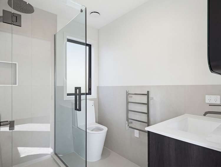 8a Cedar Terrace Stanmore Bay_17