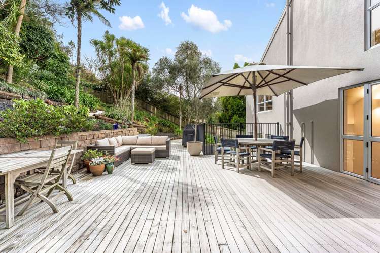 8 Leys Crescent Remuera_11