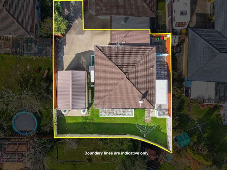 2/12 Tanoa Place Glendene_21