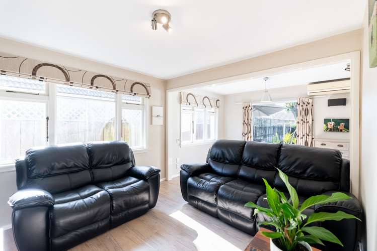 7 Boys Place Shirley_6